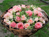 "Чего хотят женщины" - букет из одиночных и кустовых роз